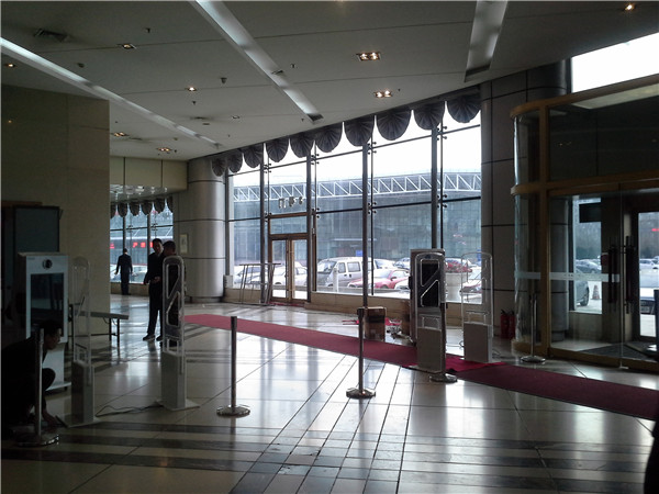 华旗酒店电动罗马帘